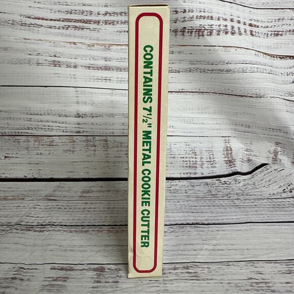 Vintage Fox Run Made In USA 7.5" Metal Santa Cookie Cutter - Picture 3 of 7